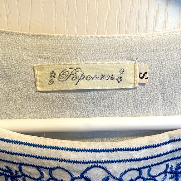 Fun spring or summer dress! - Picture 3 of 3